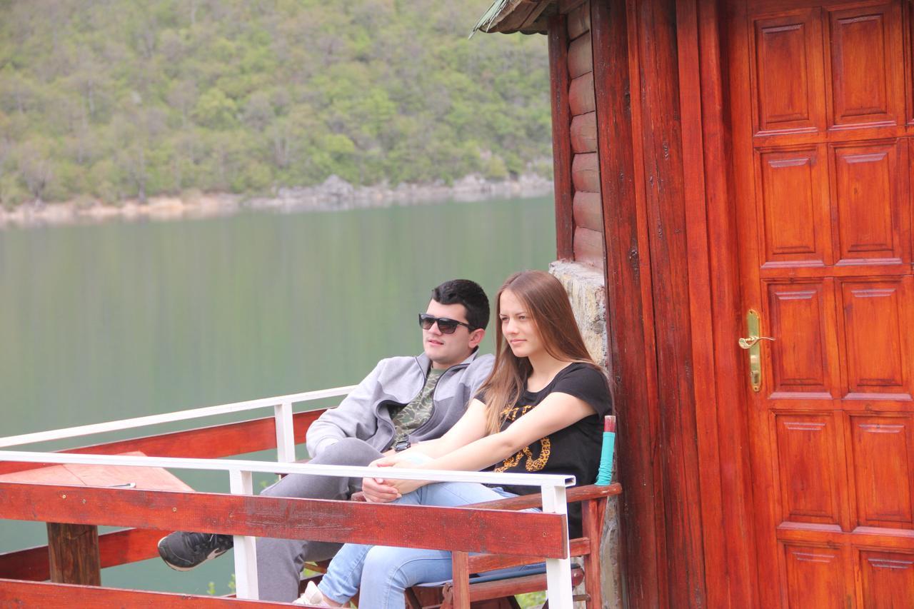 B&B Konak ปลูชิเน ภายนอก รูปภาพ