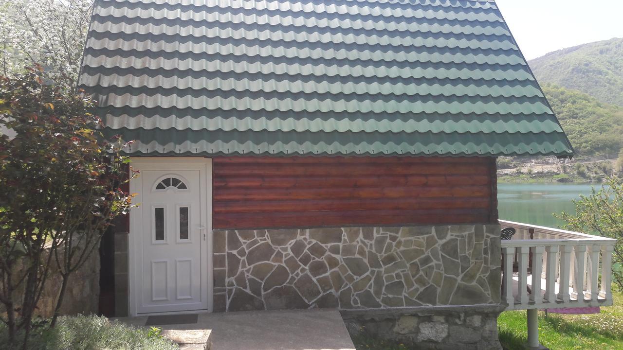 B&B Konak ปลูชิเน ภายนอก รูปภาพ